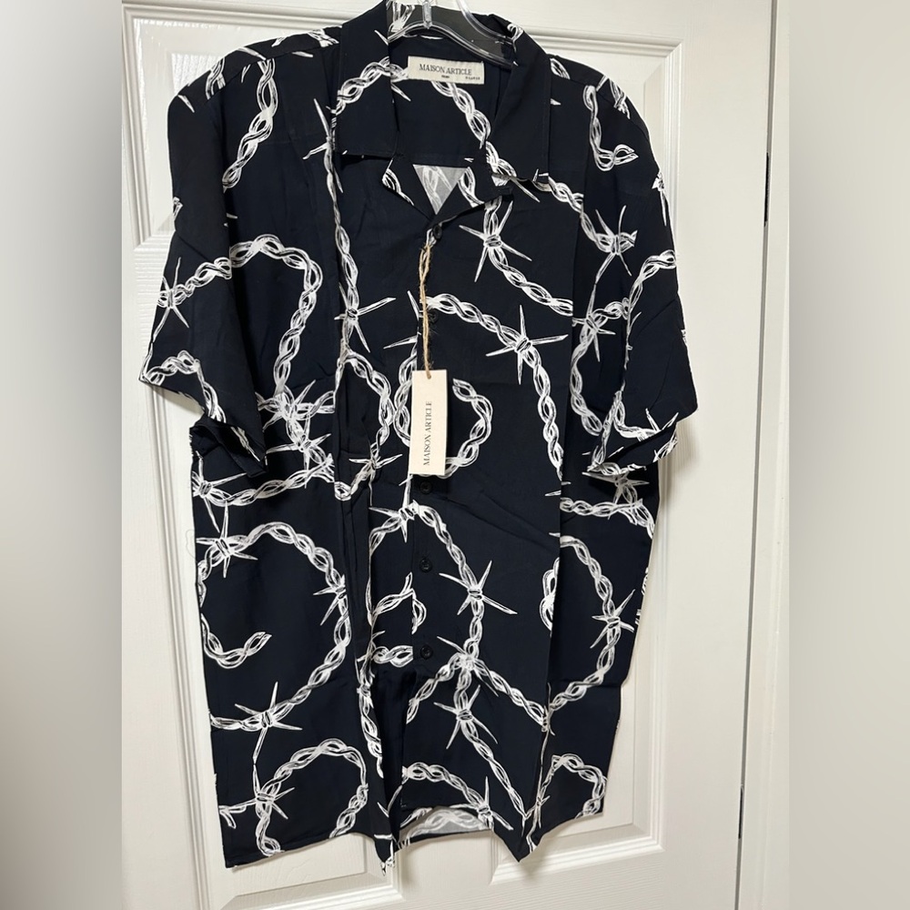 Maison Article black and white barbed wire print short-sleeve button-down shirt